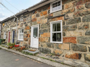 Bryn Afon, Caernarfon